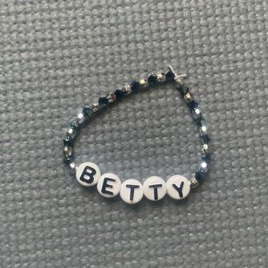 Taylor Swift “betty” Friendship Bracelet